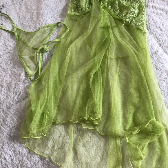 Sexy and Sweet Sheer Lingerie with Thong - Picture 6 of 6